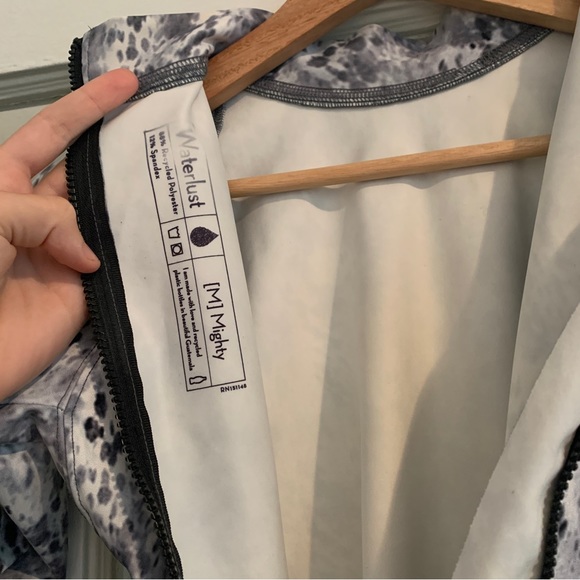 Waterlust recycled zip surf paddle swim suit long sleeve mock neck - medium - Picture 8 of 12